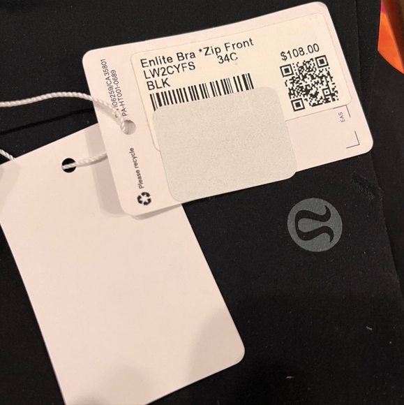 Lululemon Enlite Bra 34c - Picture 4 of 4